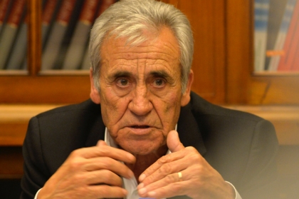 Jerónimo de Sousa reuniu com ordens profissionais