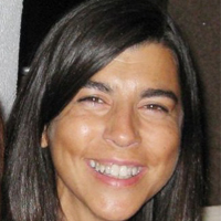 200x200-cristina-mano-azul