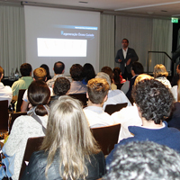 Cinco cursos de formação contínua até ao final de maio