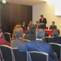 Entrega de diplomas a novos especialistas em ortodontia