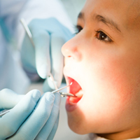 Cheque-dentista: mais de 173 mil pessoas beneficiaram até maio