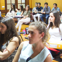 Sessões de esclarecimento com finalistas de medicina dentária (2013)