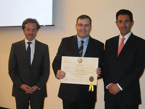 20120302-ortodontia-diplomas-007