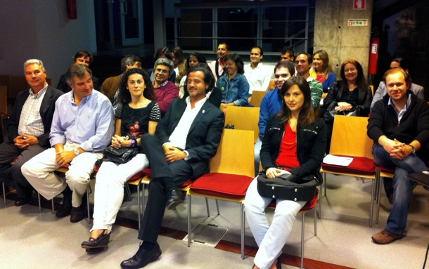 Madeira - Reunião na delegação