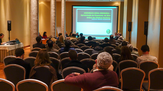 660px-20131214-assembleia-geral-ordinaria-017