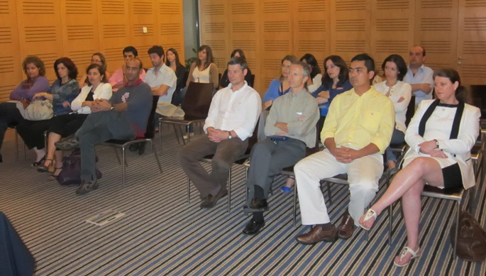 685px-20120621-acores-associados-002