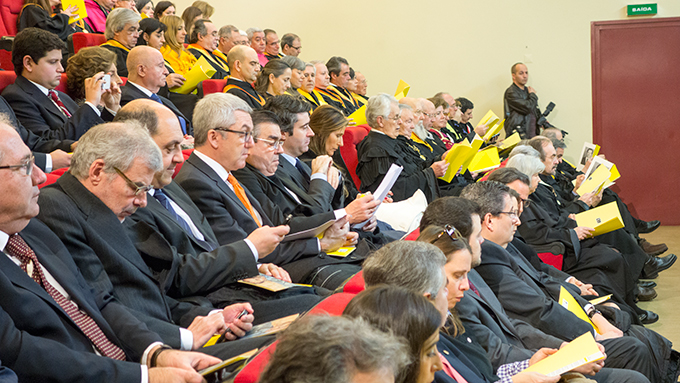 webimg680px-20140115-honoris-causa-oms-046