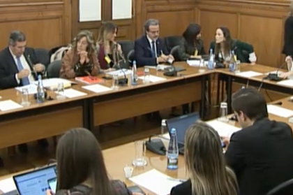 Regulação de seguros e planos de saúde debatidos na Assembleia da República