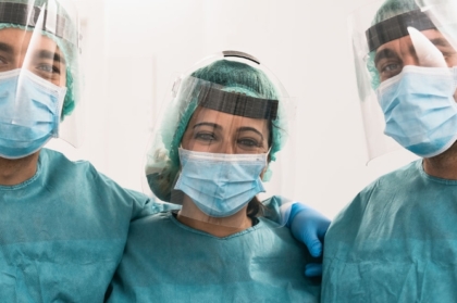 Oito vagas em medicina dentária para Instituto Nacional de Medicina Legal e Ciências Forenses