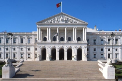 Nova lei das ordens profissionais aprovada pelo Parlamento