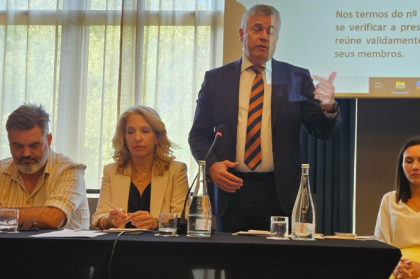 Fernando Guerra reeleito presidente do Conselho Geral