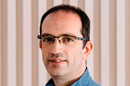 Atuação do assistente dentário na prevenção e resolução de emergências médicas no consultório dentário