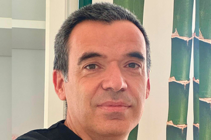 Aplicação de concentrados plaquetários na regeneração óssea: Peri-implantites