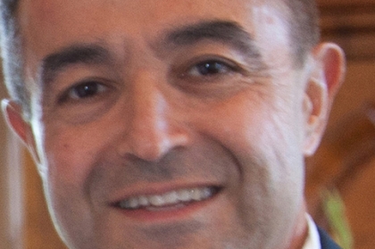 Princípios e resultados a longo prazo do enxerto de tecido duro com osso autógeno