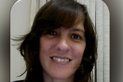 Técnica simplificada alcoólica para controle de umidade dentinária na cimentação de pinos