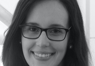 Luxação extrusiva em dentição permanente jovem: a propósito de um caso clínico