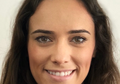 Exposição cirúrgica de dentes maxilares inclusos: série de casos