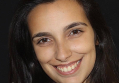 Reabilitação do setor anterior com facetas cerâmicas