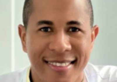 AVULSÃO DENTÁRIA  EM DENTES PERMANENTES: RELATO DE CASO