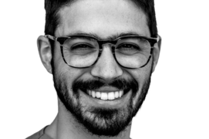 Mudança de paradigma - Preparação vertical: técnica aplicada ao implante e dente natural para clínicos e técnicos de laboratório