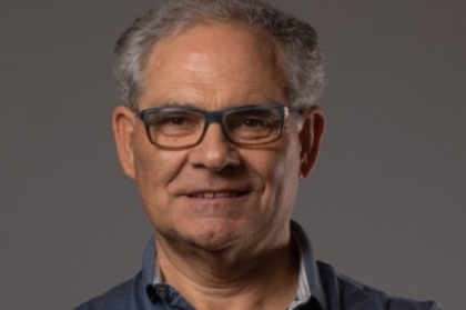 Diagnóstico, fatores de risco e complicações em implantologia