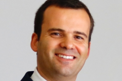 Deontologia a pés juntos: erro médico e os limites da medicina dentária