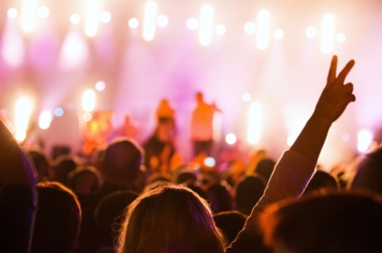 Jantar, concerto e festa