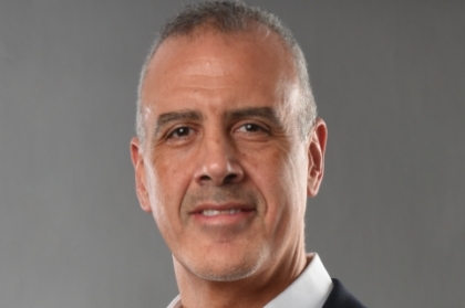 Updated novel concepts in restoring fresh intact and compromised extraction sockets in the aesthetic zone