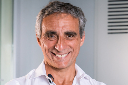 Regeneração óssea vertical e horizontal no maxilar superior e na mandíbula: um caminho de 360° para um prognóstico excelente