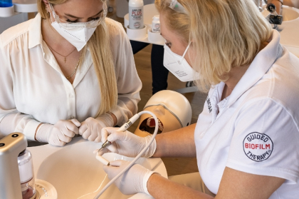 Hands-on "Guided biofilm therapy" (manhã)