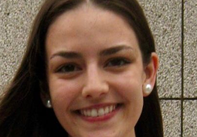 Avaliação do comportamento da Contenção Fixa Mandibular de Cromo-Cobalto Molibdénio: um estudo a 2 anos